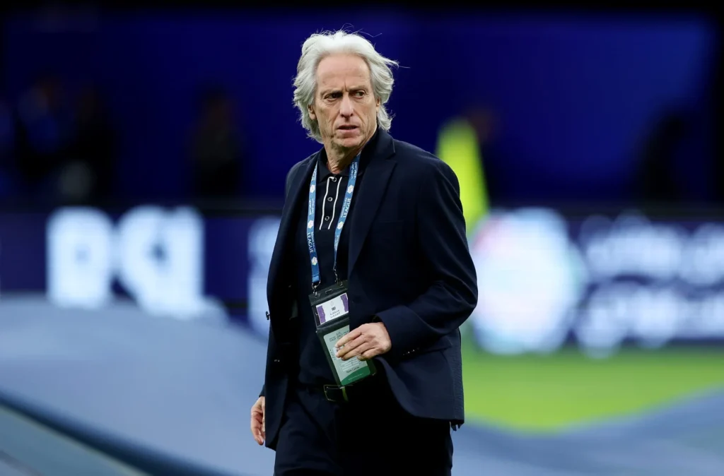 جيسوس يقترب من تدريب البرازيل.. والهلال يبحث عن البديل